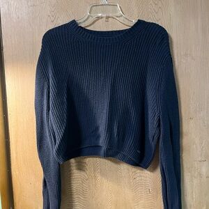 Hollister Women's Navy Blue Cropped Pullover Sweater Size Medium